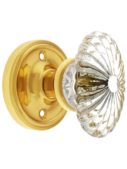 Classic Rose with Oval Fluted Knob in Polished Brass with .
